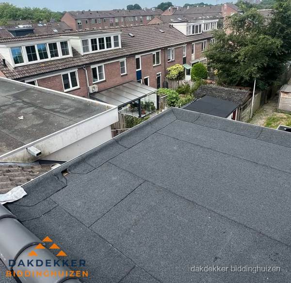 Dakinspectie plat dak aanbouw in Biddinghuizen