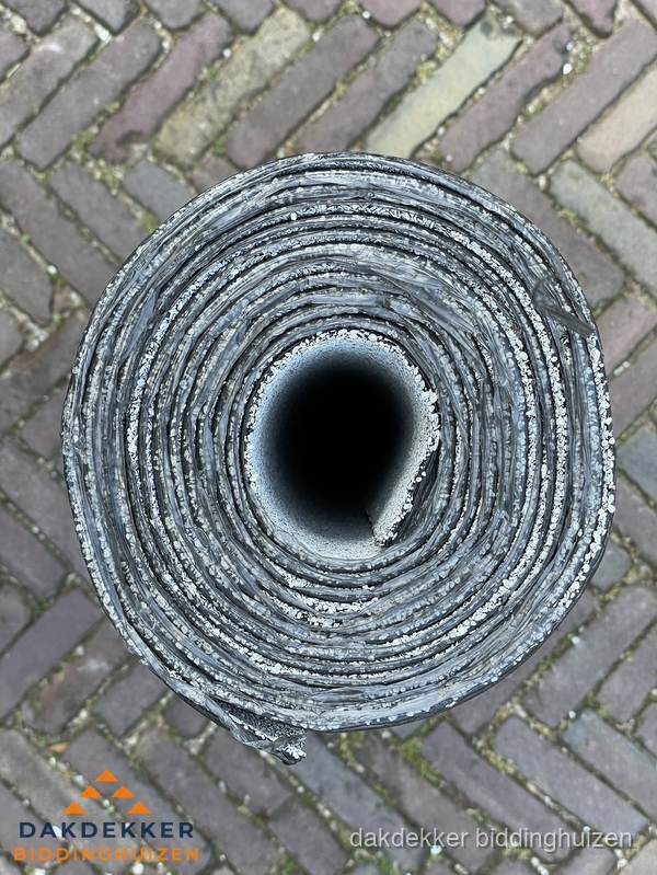 Rol EPDM dakbedekking materiaal voor plat dak in Biddinghuizen